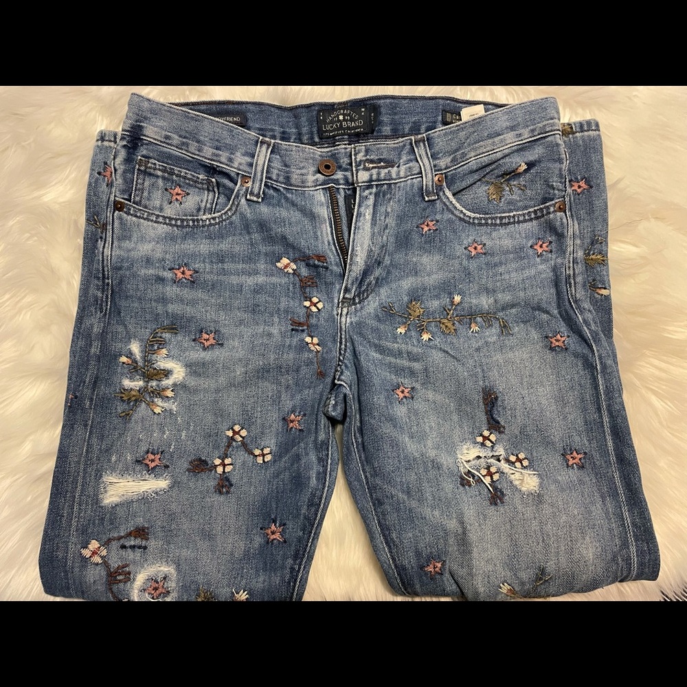Lucky jeans